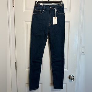 NWT GOOD AMERICAN ALWAYS FITS GOOD WAIST JEANS